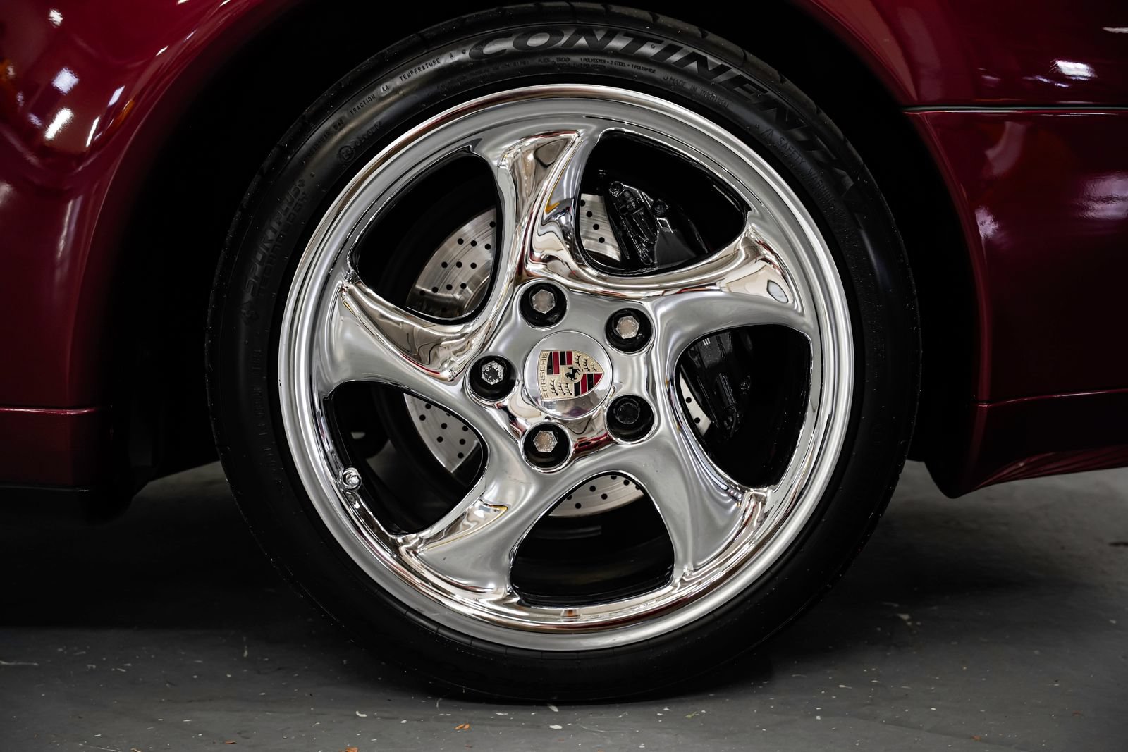 Used 1997 Porsche 911 Carrera RWD image 51