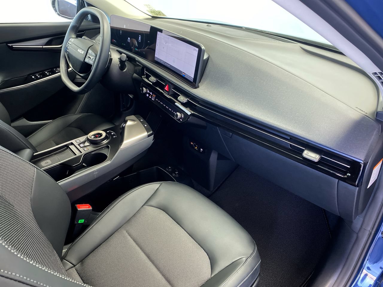 New 2026 Kia EV6 Light RWD image 30
