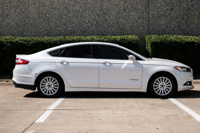 Used 2016 Ford Fusion SE w/ Equipment Group 502A image 10