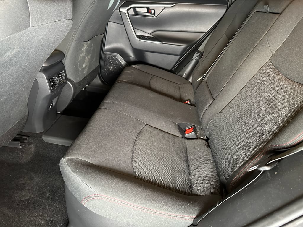 Used 2021 Toyota RAV4 SE w/ Weather & Moonroof Package AWD/4WD image 21