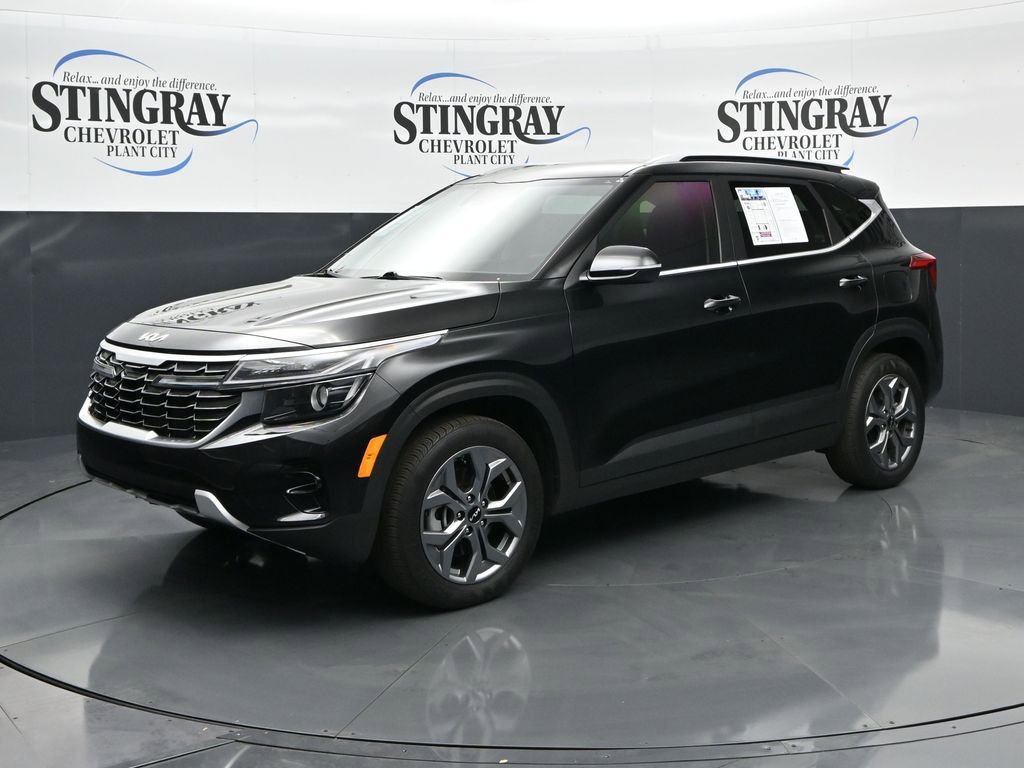 Used 2024 Kia Seltos S image 3