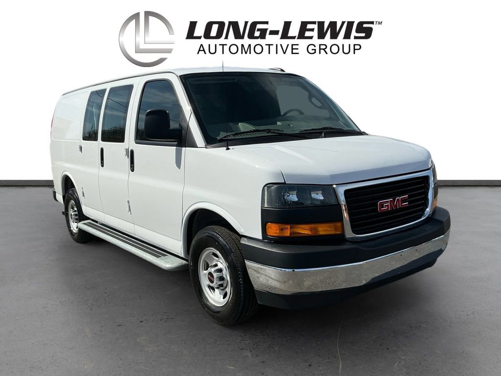 Used 2024 GMC Savana 2500 w/ Driver Convenience Package image 10
