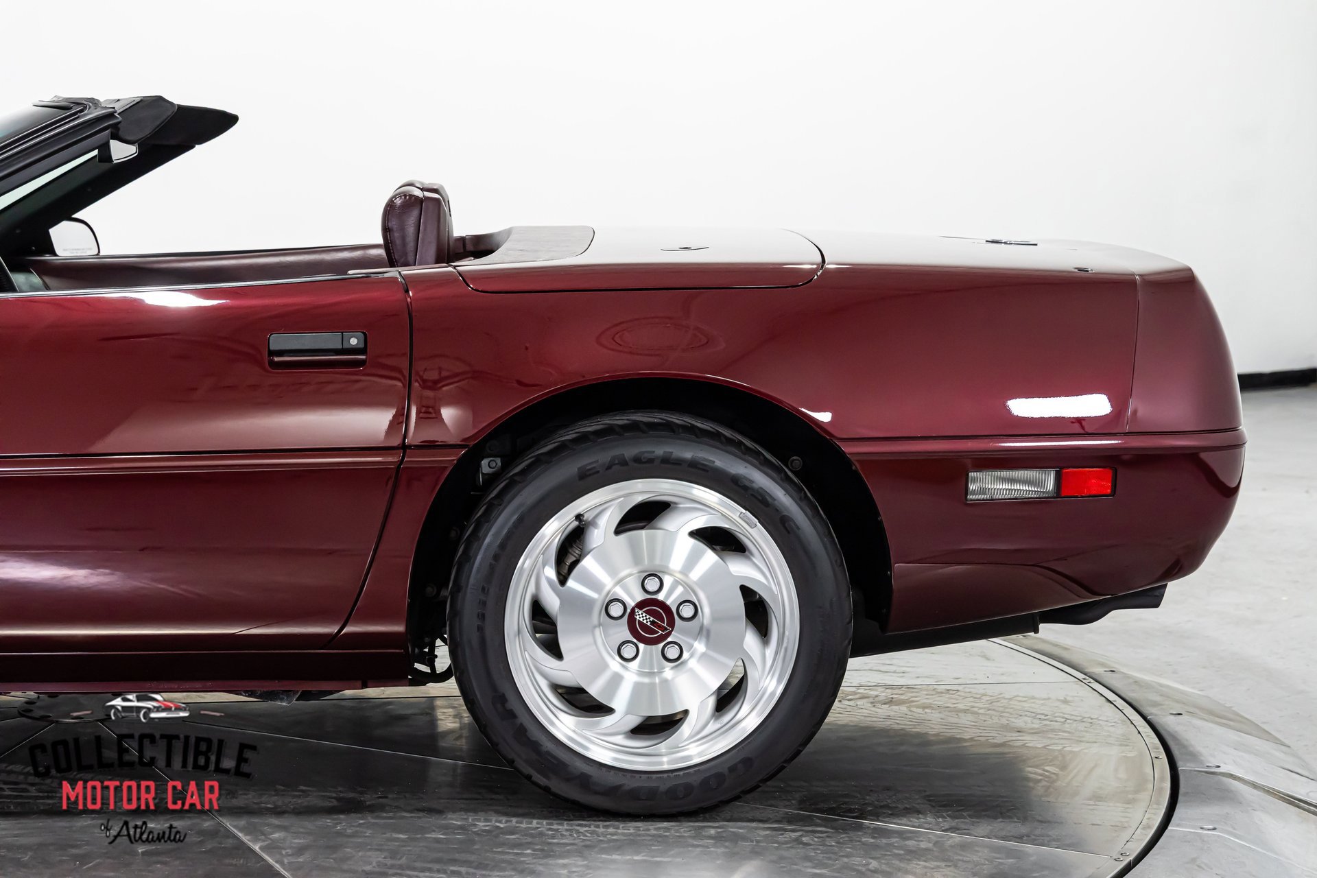 Used 1993 Chevrolet Corvette Convertible image 46