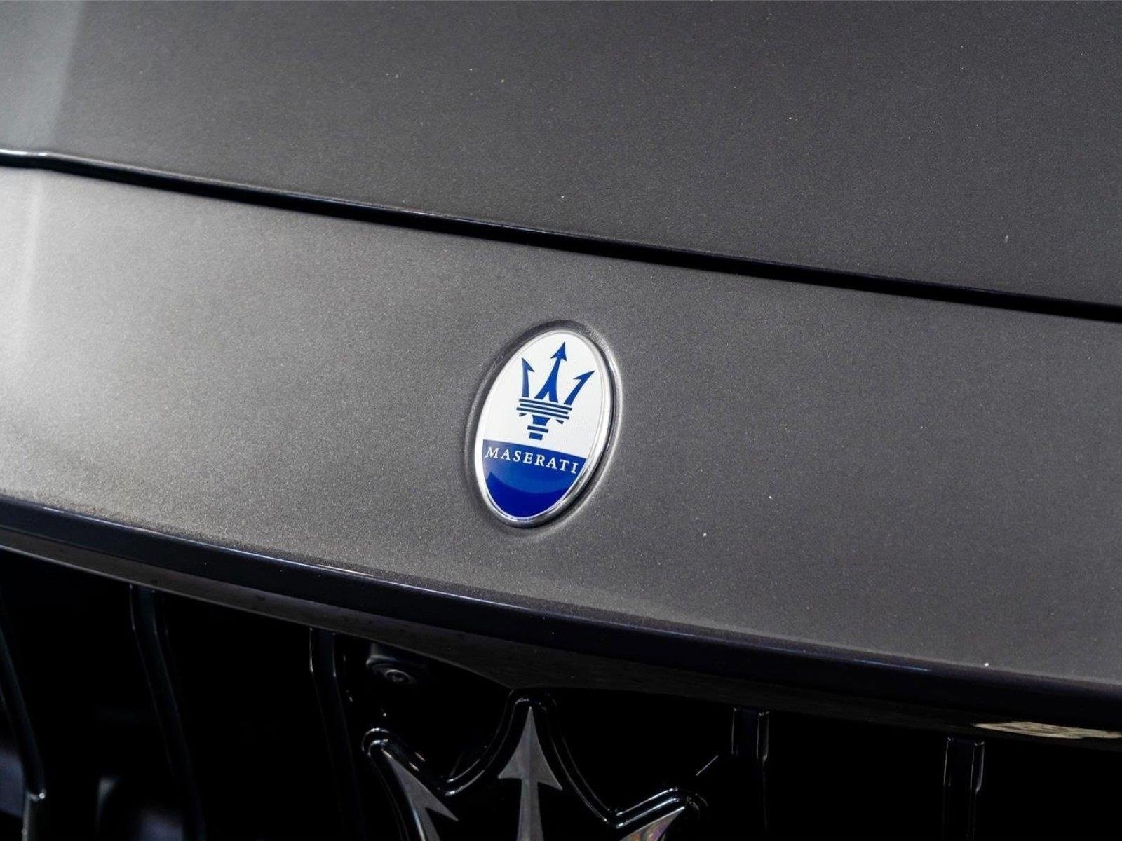 Used 2023 Maserati Ghibli Modena Q4 AWD/4WD image 22