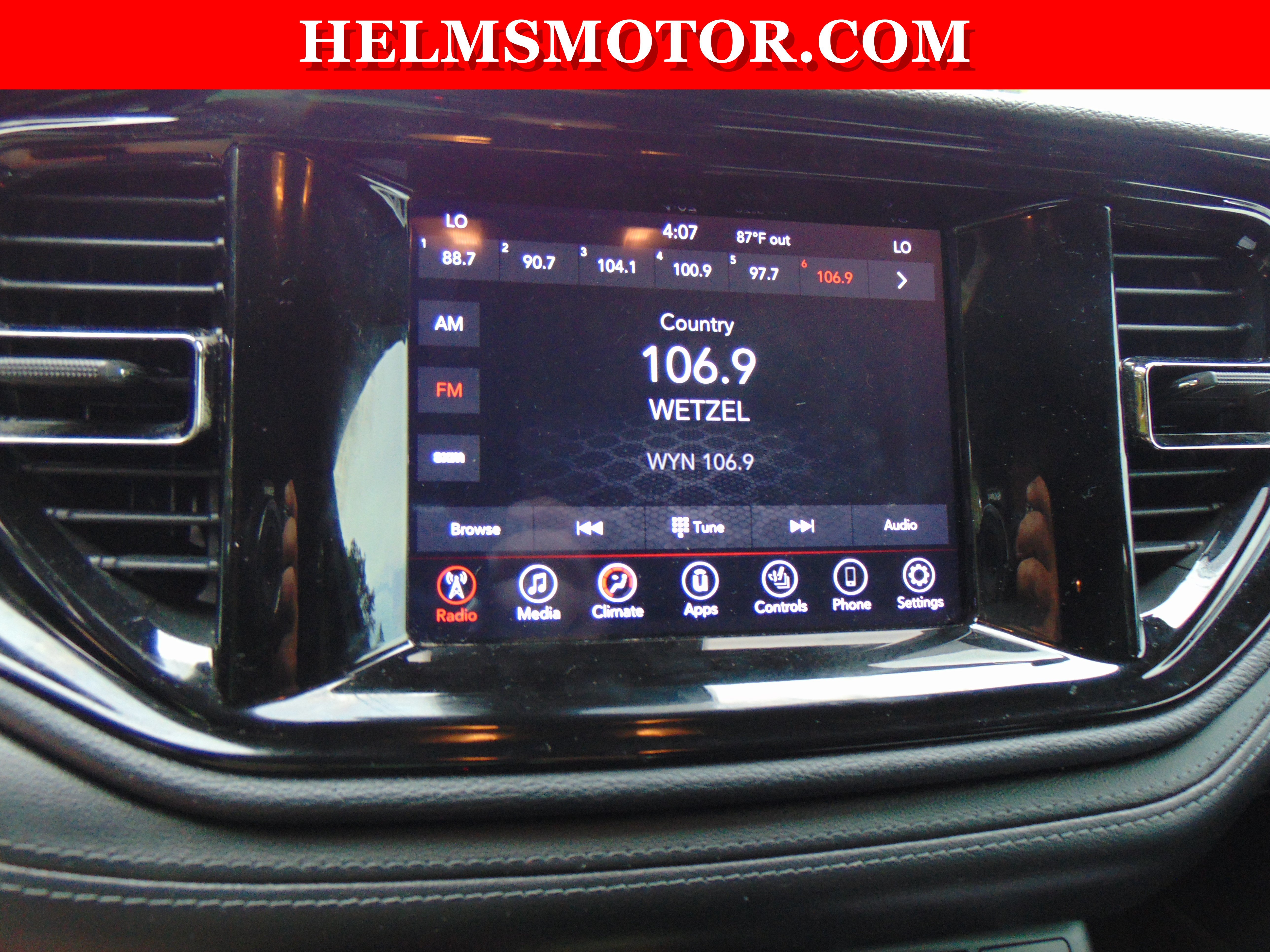 Used 2022 Dodge Durango GT RWD image 28