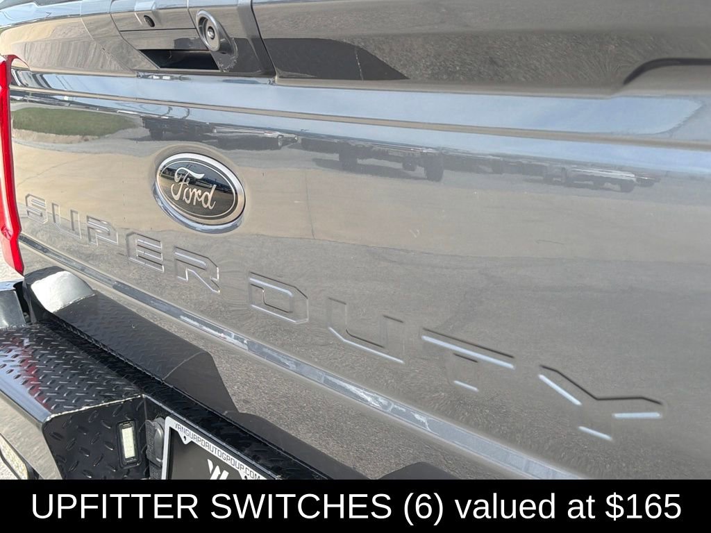 Used 2024 Ford F250 XLT w/ Black Appearance Package image 10