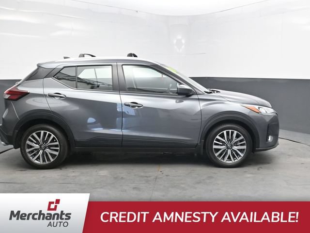 Used 2024 Nissan Kicks SV w/ Interior Electronics Package FWD image 9