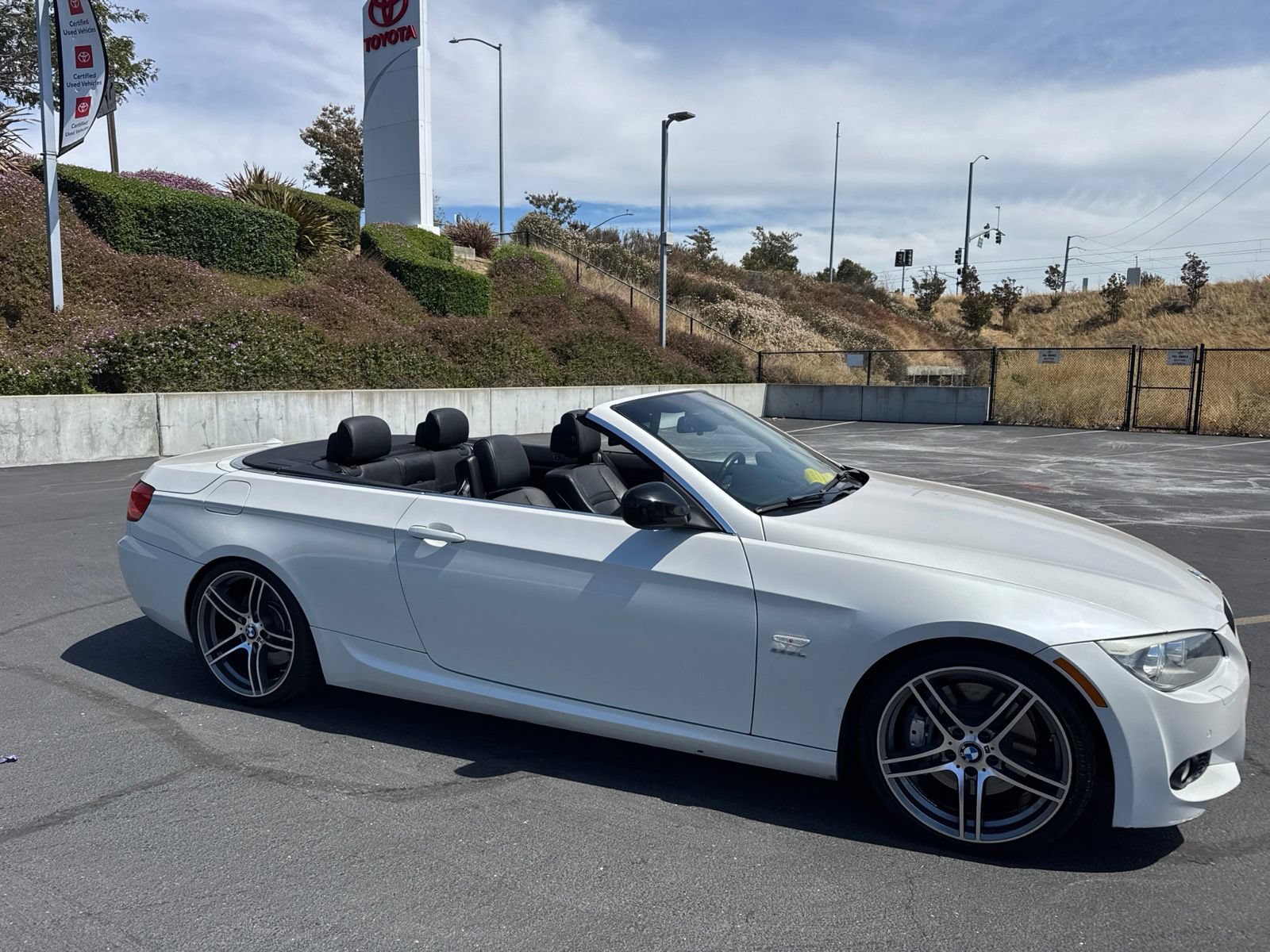 Used 2012 BMW 335is Convertible RWD image 9