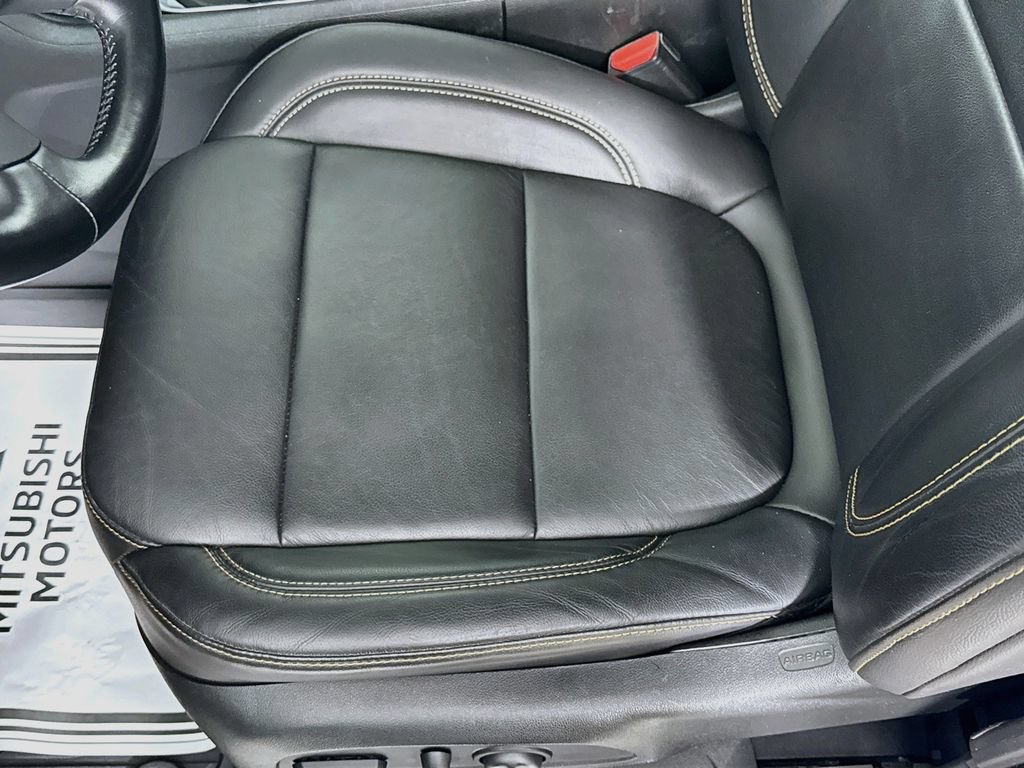 Used 2020 Chevrolet Traverse RS FWD image 21