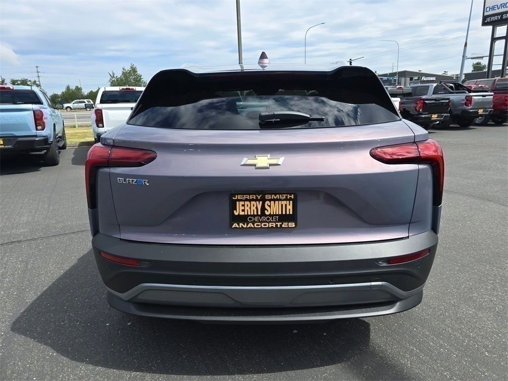 New 2025 Chevrolet Blazer EV LT w/ Super Cruise Package image 5