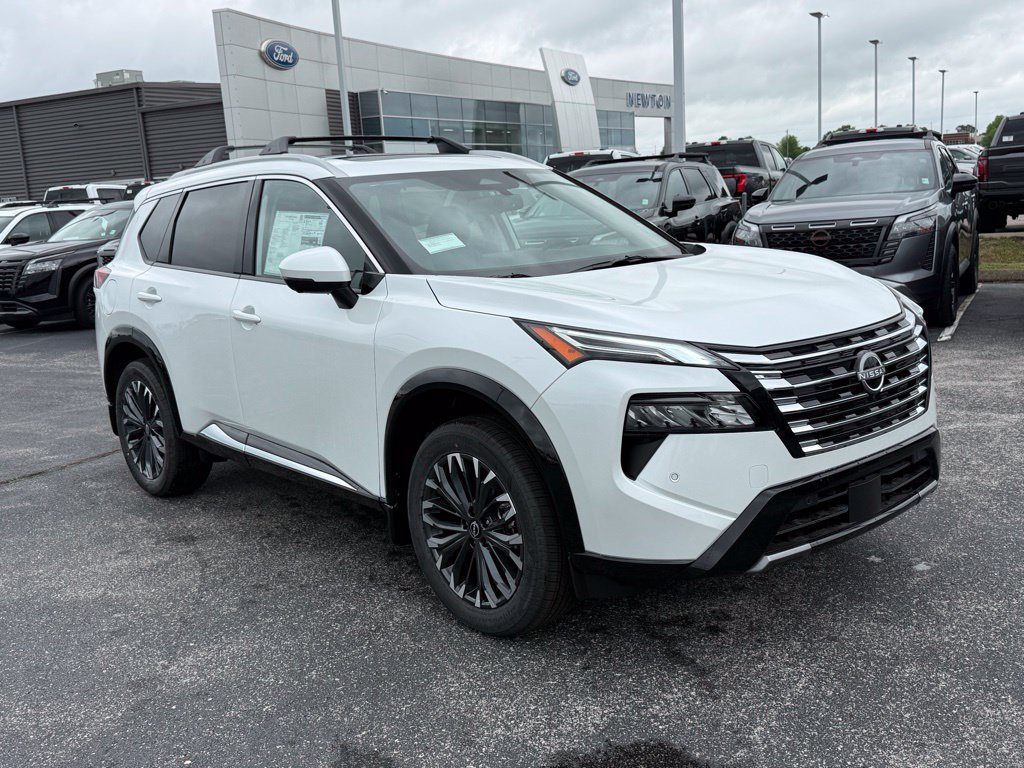 New 2026 Nissan Rogue Platinum AWD/4WD image 2