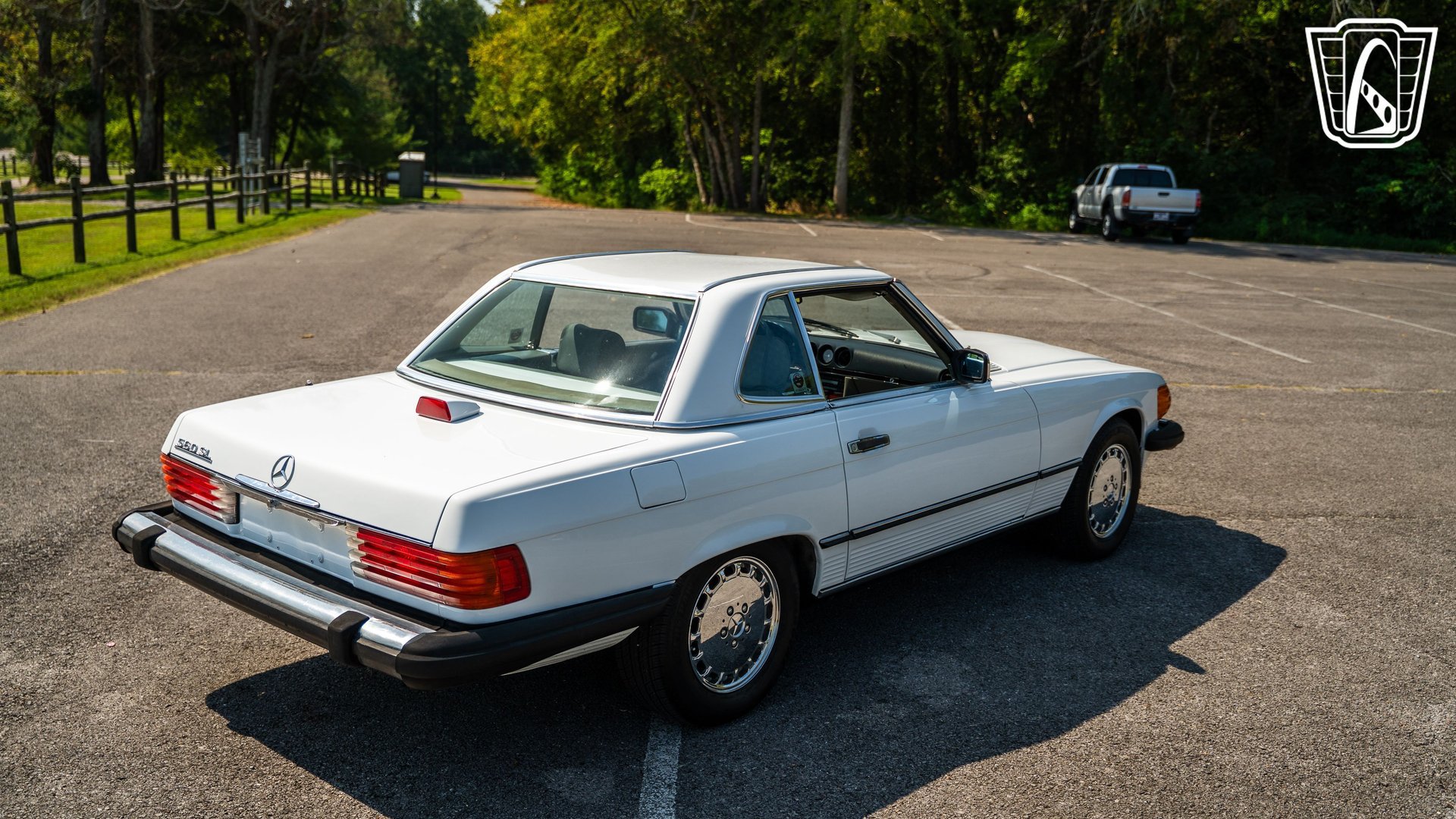 Used 1987 Mercedes-Benz 560 SL image 30