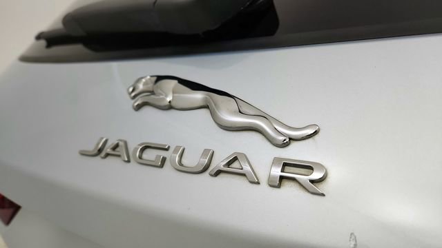Used 2021 Jaguar F-PACE S image 16