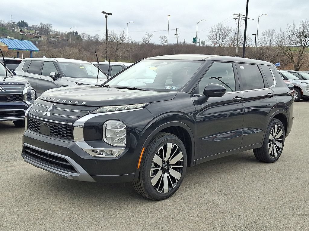 New 2026 Mitsubishi Outlander SE AWD/4WD image 2