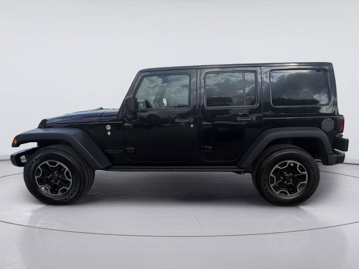 Used 2017 Jeep Wrangler Unlimited Rubicon AWD/4WD image 5