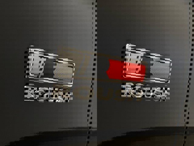 Used 2018 Ford Mustang GT Premium w/ Equipment Group 401A image 8