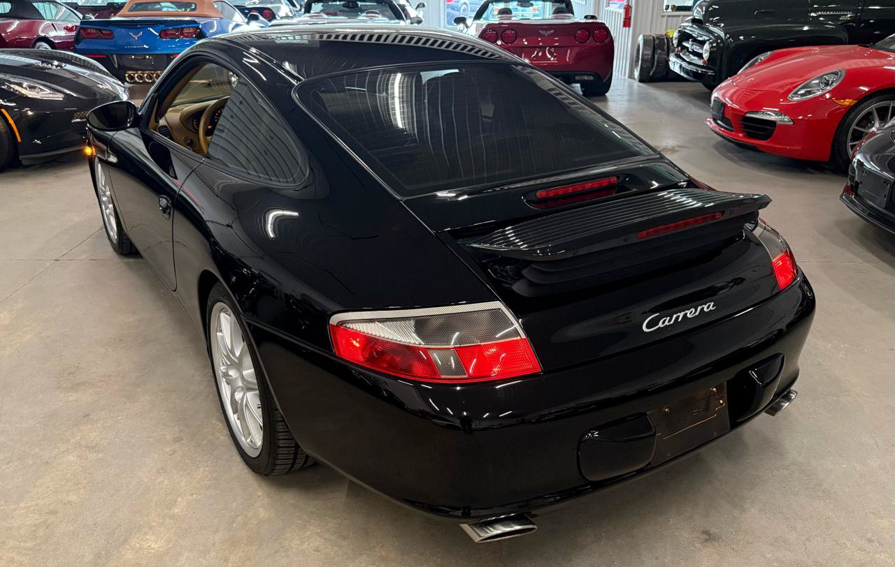 Used 2003 Porsche 911 GT3 RS image 10