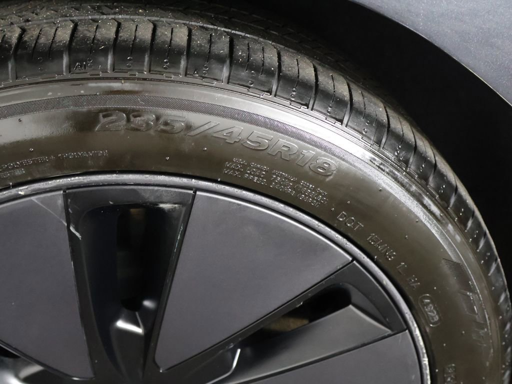 Used 2024 Tesla Model 3 Standard Range RWD image 21