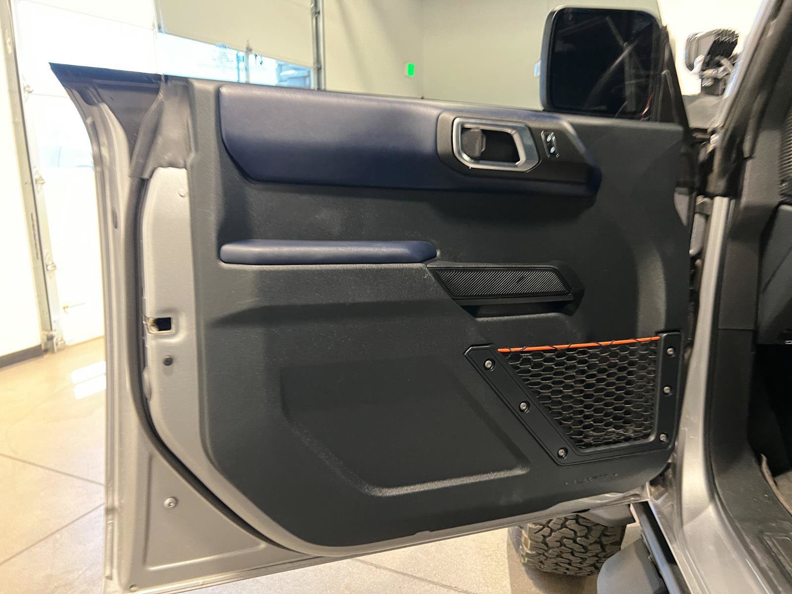 Used 2024 Ford Bronco Raptor w/ Interior Carbon Fiber Pack 6 AWD/4WD image 27