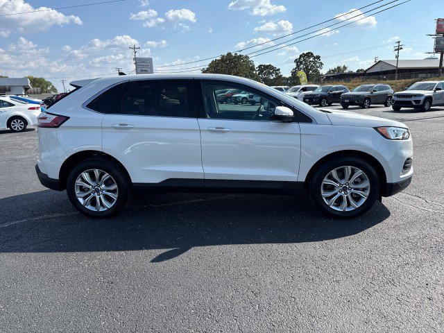 Used 2022 Ford Edge Titanium image 5
