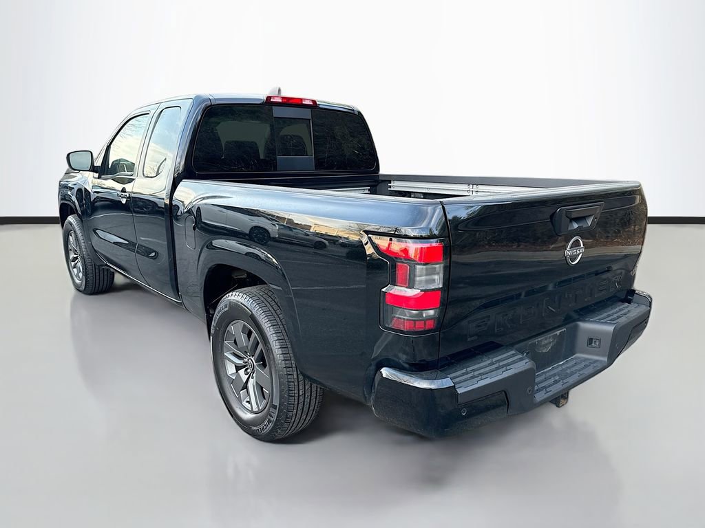 Used 2025 Nissan Frontier SV w/ SV Convenience Package image 5