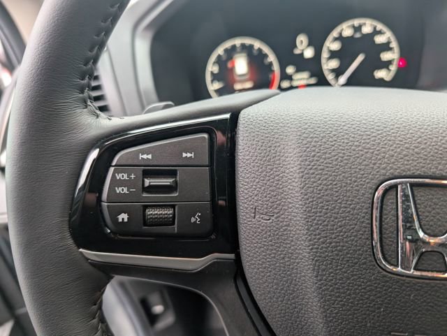 Used 2025 Honda Odyssey EX-L image 16