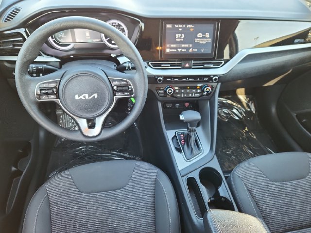 Used 2022 Kia Niro LX FWD image 9