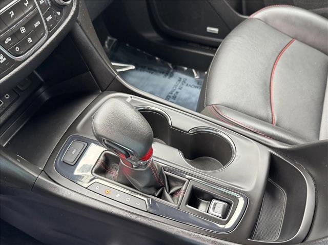 Used 2022 Chevrolet Equinox RS w/ RS Leather Package image 15