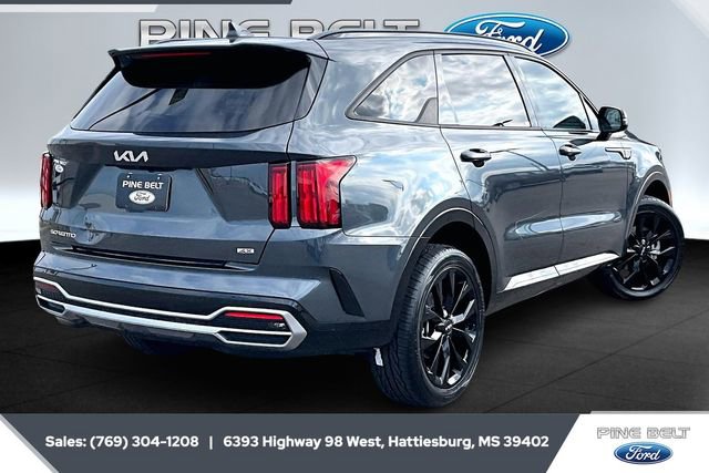 Used 2023 Kia Sorento SX image 11