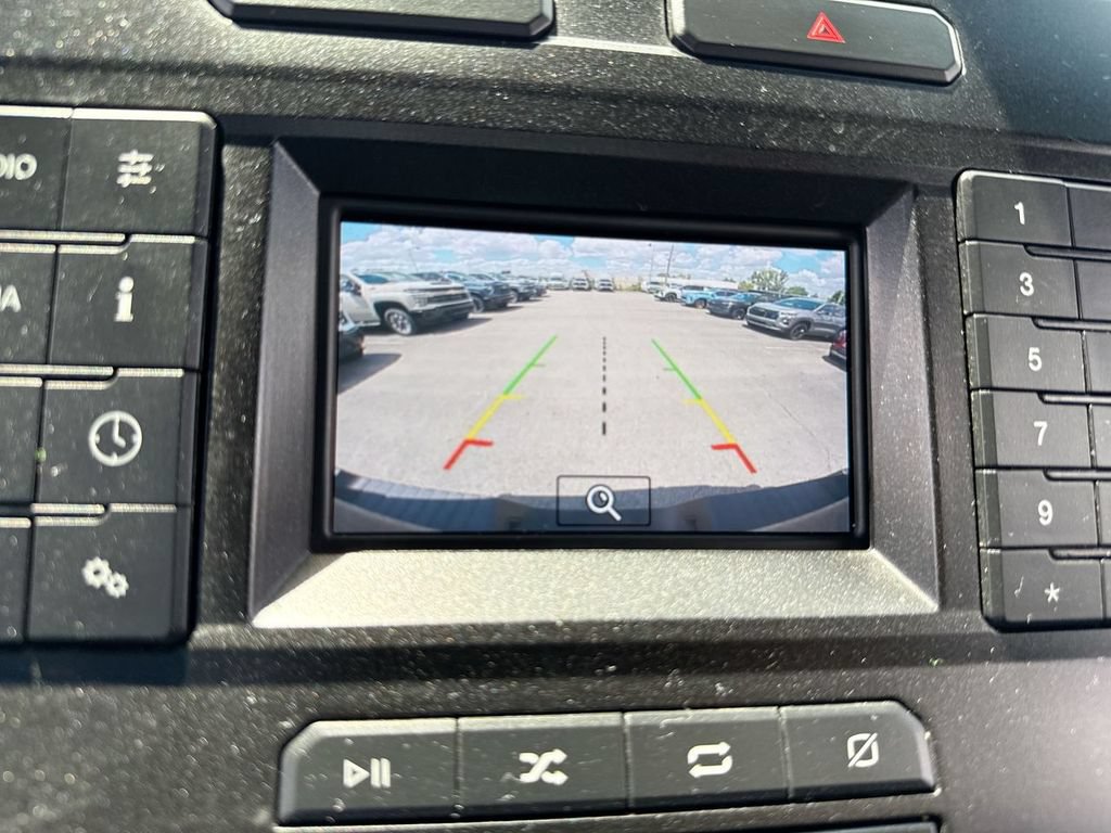 Used 2022 Ford F250 XL w/ Power Equipment Group AWD/4WD image 17