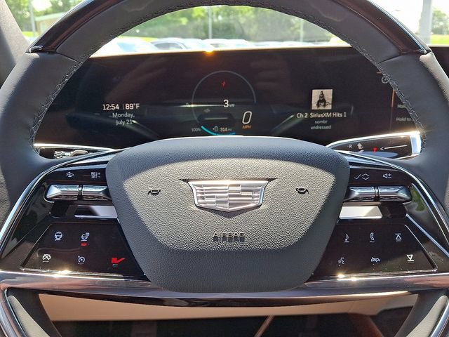 New 2026 Cadillac Vistiq Luxury w/ LPO, Floor Liner Package AWD/4WD image 13