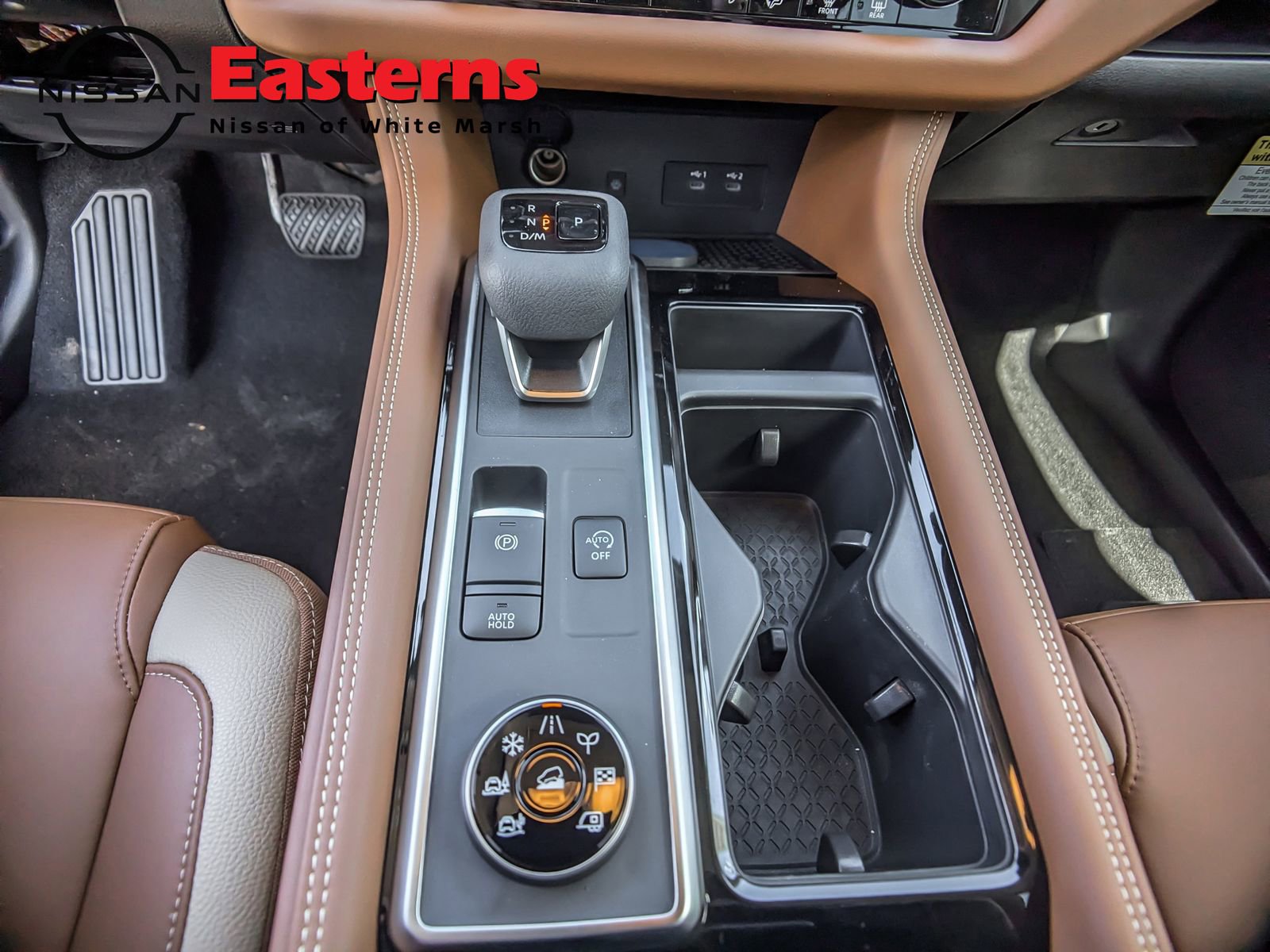 New 2026 Nissan Pathfinder Platinum image 14