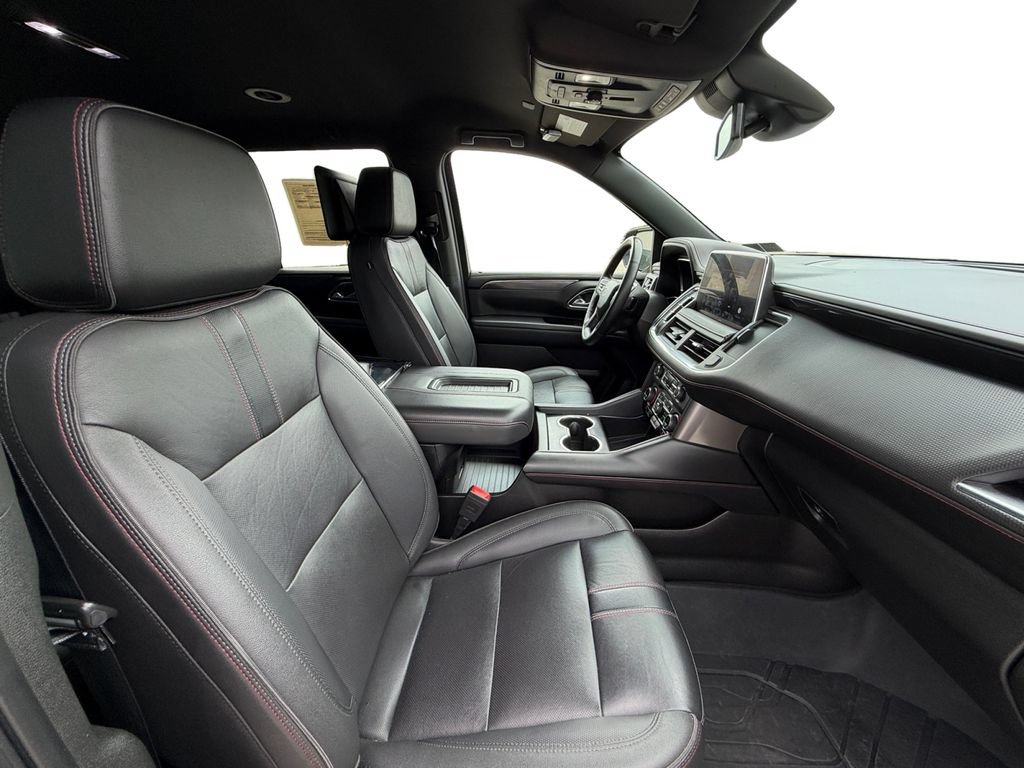 Used 2023 Chevrolet Tahoe RST w/ RST Performance Edition AWD/4WD image 31