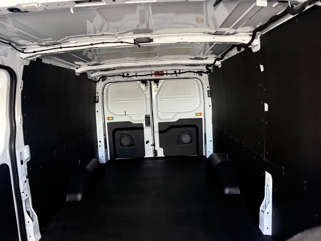 New 2026 Ford Transit 250 Low Roof w/ Load Area Protection Package RWD image 30