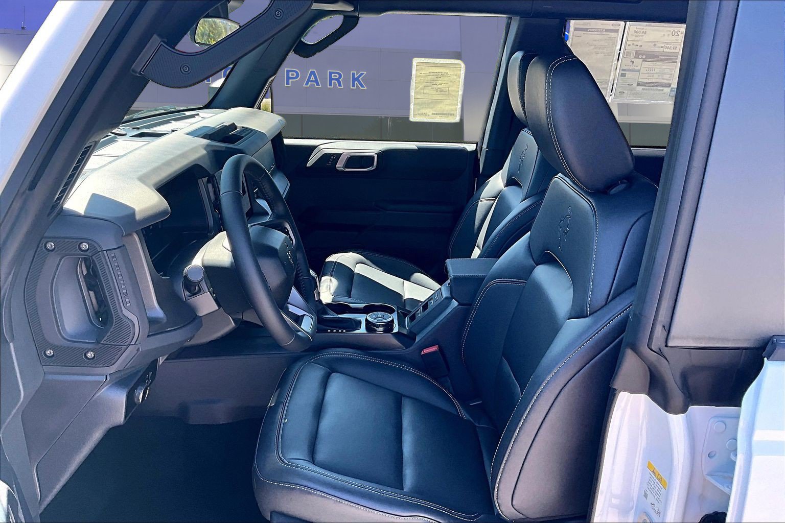 New 2026 Ford Bronco Big Bend AWD/4WD image 9