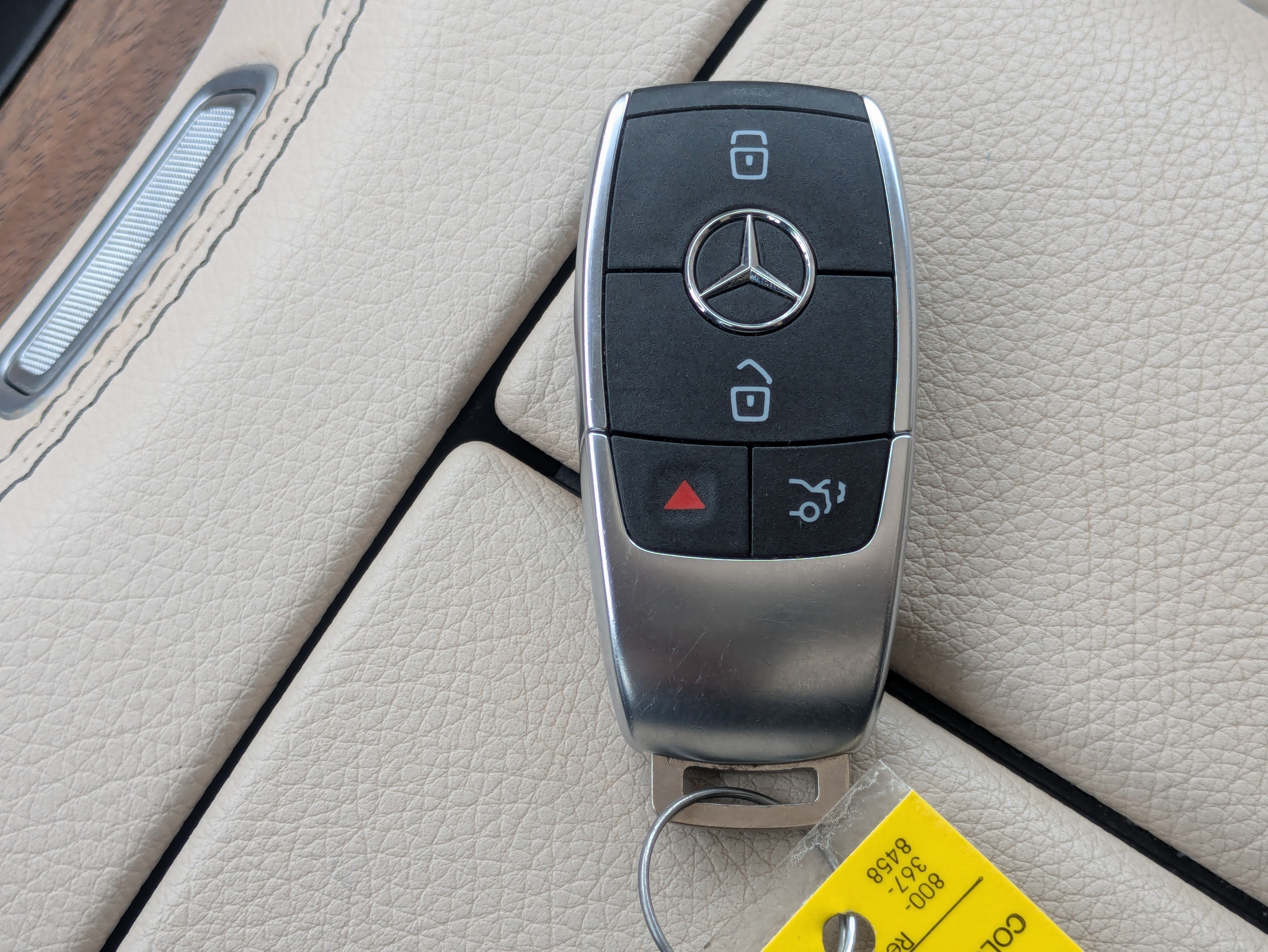 Used 2024 Mercedes-Benz GLE 350 4MATIC image 28