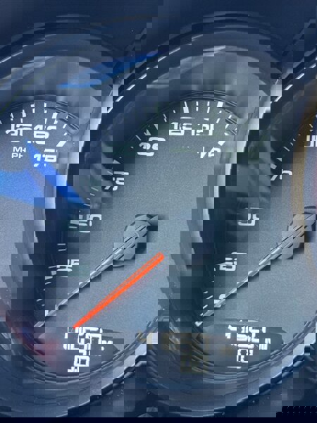 Used 2021 Porsche Macan image 35