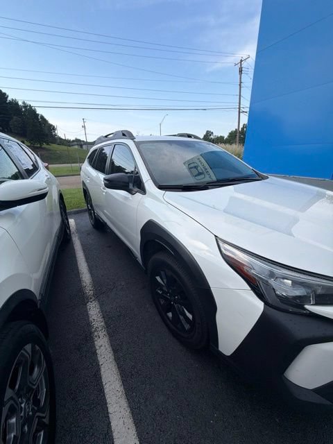Used 2023 Subaru Outback Onyx Edition AWD/4WD image 7
