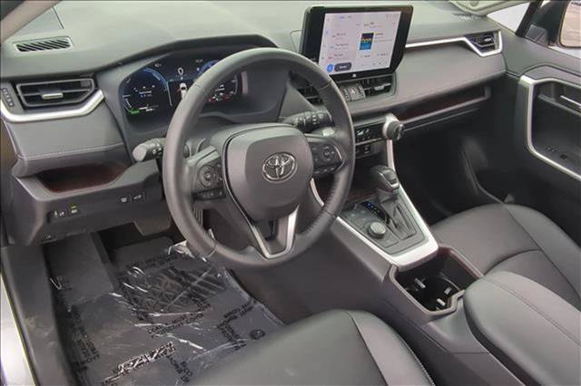 Used 2024 Toyota RAV4 Limited AWD/4WD image 10