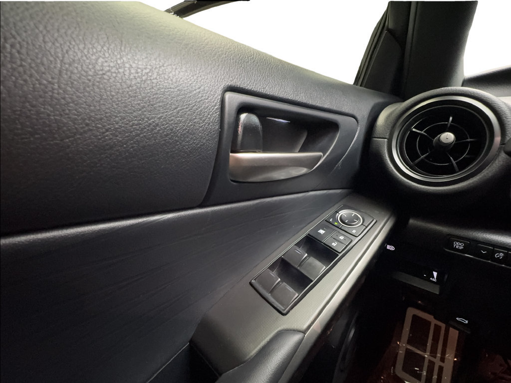 Used 2024 Lexus IS 350 F Sport RWD image 51