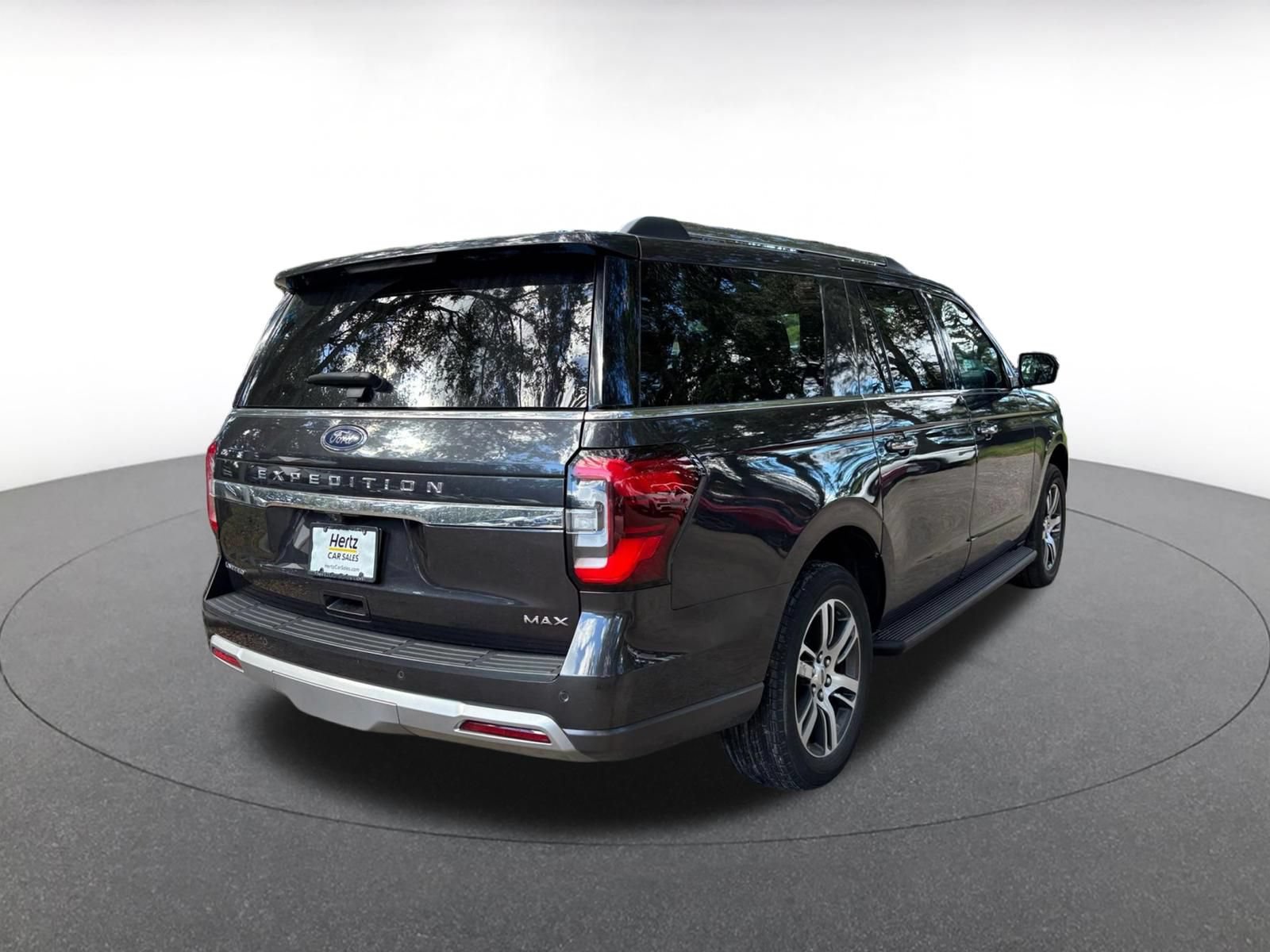 Used 2024 Ford Expedition Max Limited AWD/4WD image 12