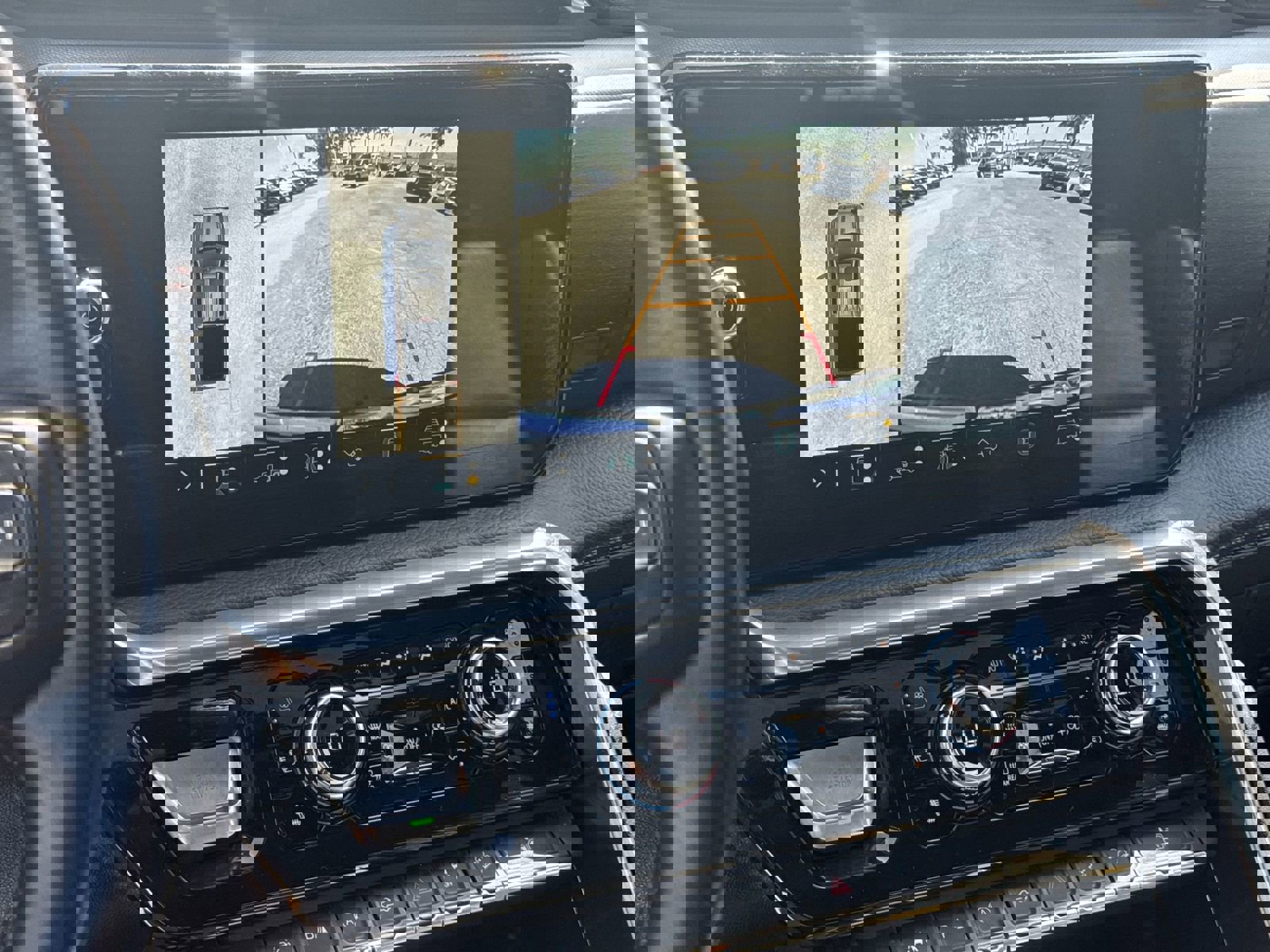 Certified 2023 GMC Sierra 1500 Denali image 25