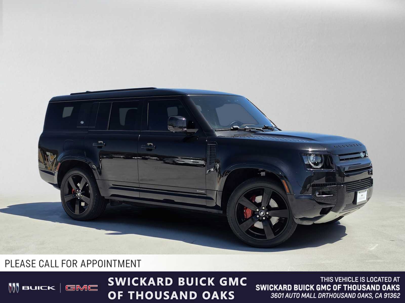 Used 2024 Land Rover Defender 130 X AWD/4WD image 1