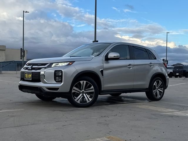 Used 2024 Mitsubishi Outlander Sport SE image 3