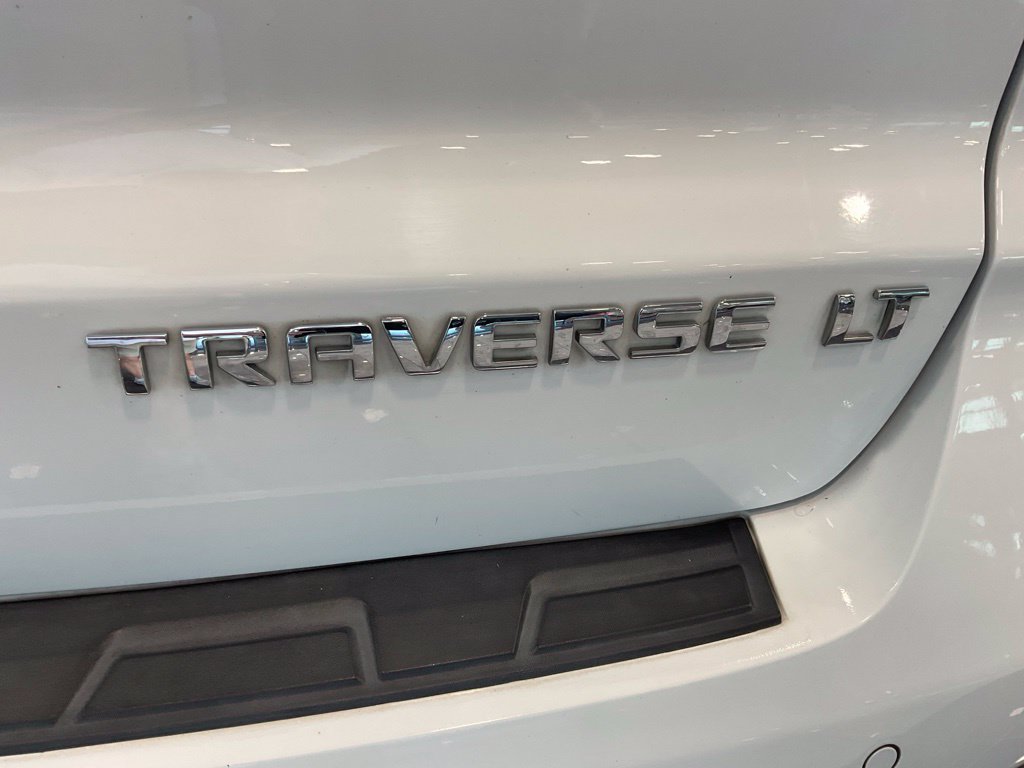 Used 2016 Chevrolet Traverse LT w/ Style and Technology Package AWD/4WD image 24