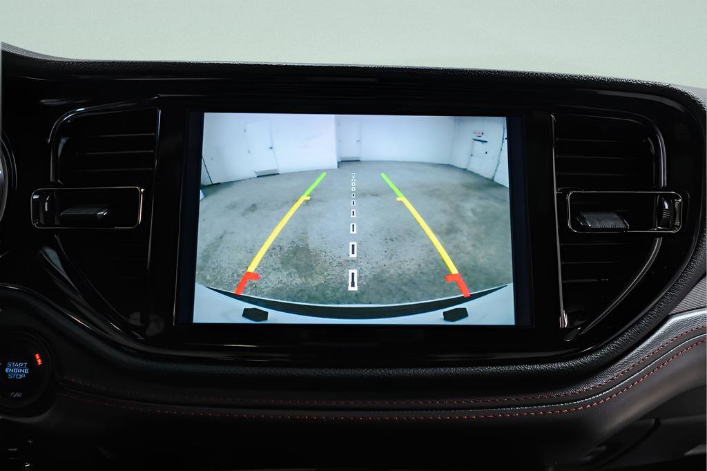 Used 2025 Dodge Durango R/T AWD/4WD image 17