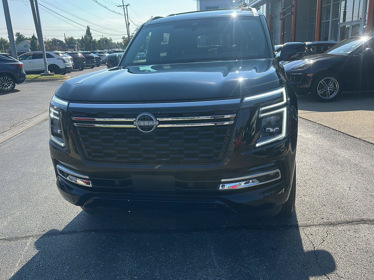 Used 2025 Nissan Armada Platinum w/ Convenience Package AWD/4WD image 7