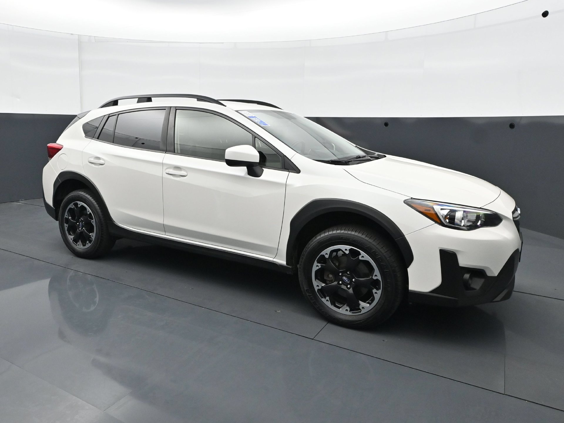 Used 2023 Subaru Crosstrek 2.0i Premium AWD/4WD image 9