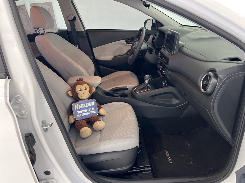 Used 2022 Hyundai Kona SEL w/ Cargo Package image 23