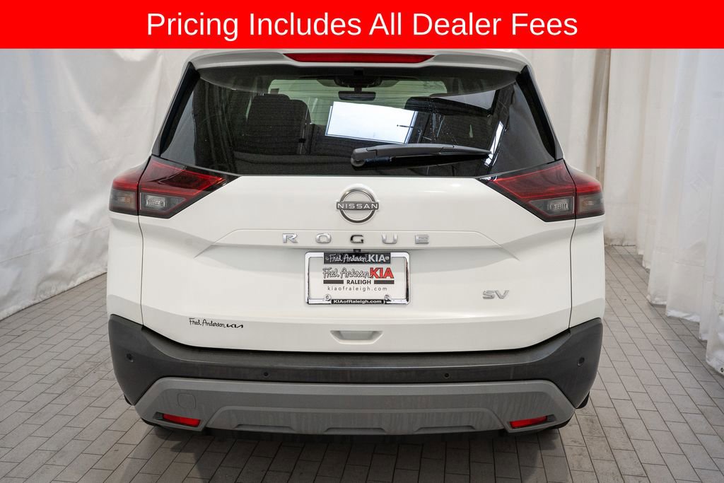 Used 2023 Nissan Rogue SV w/ SV Premium B Package FWD image 4